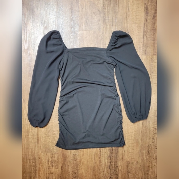 FREE W BUNDLE Shein puff sleeve mini dress - Picture 14 of 15